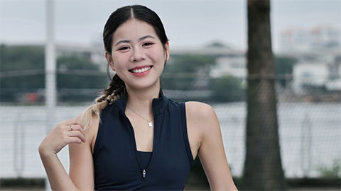Simone Inzaghi celebrating with his Inter Milan players after beating Barcelona.
