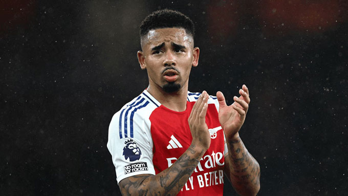 Jesus gặp chấn thương, phải nghỉ dài hạn