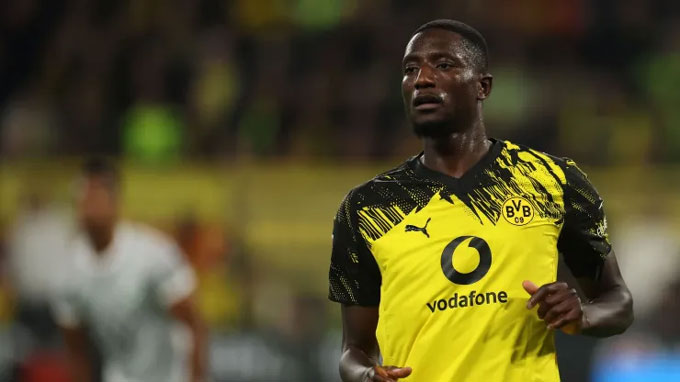 Serhou Guirassy trong màu áo Dortmund