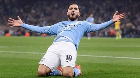 Cherki & 'phát minh' mới nhất của Pep Guardiola ở Man City