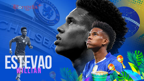 Simone Inzaghi celebrating with his Inter Milan players after beating Barcelona.