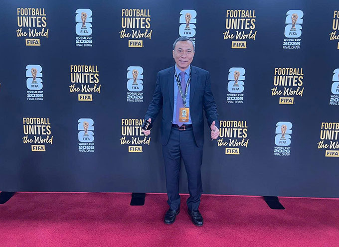 Ông Trần Quốc Tuấn - Ủy viên Ủy ban Ban thi đấu cấp đội tuyển quốc gia của FIFA, Uỷ viên Thường vụ AFC, Chủ tịch LĐBĐVN tại lễ bốc thăm