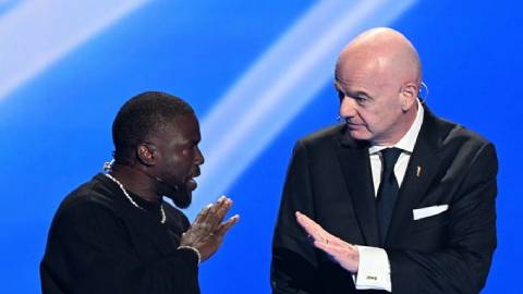 MC lễ bốc thăm suýt lộ bí mật World Cup 2026