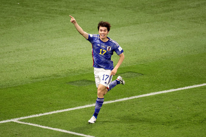 Tanaka luôn thể hiện sự nhiệt huyết mỗi khi ra sân