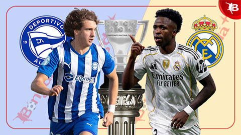 Simone Inzaghi celebrating with his Inter Milan players after beating Barcelona.