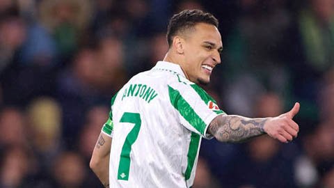 Antony là chân sút số 1 của Real Betis