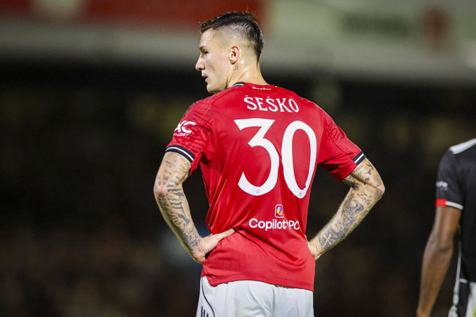 Sesko chưa để lại nhiều dấu ấn từ khi khoác áo MU