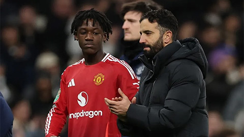  Amorim nổi nóng vì Mainoo: 'Nếu MU thắng, tôi cưỡi ngựa ra sân cũng chẳng ai nói gì'