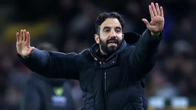 Amorim đã có những sự điều chỉnh nhỏ ở sơ đồ chiến thuật của MU