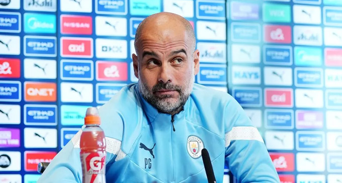 Guardiola là bậc thầy tâm lý chiến