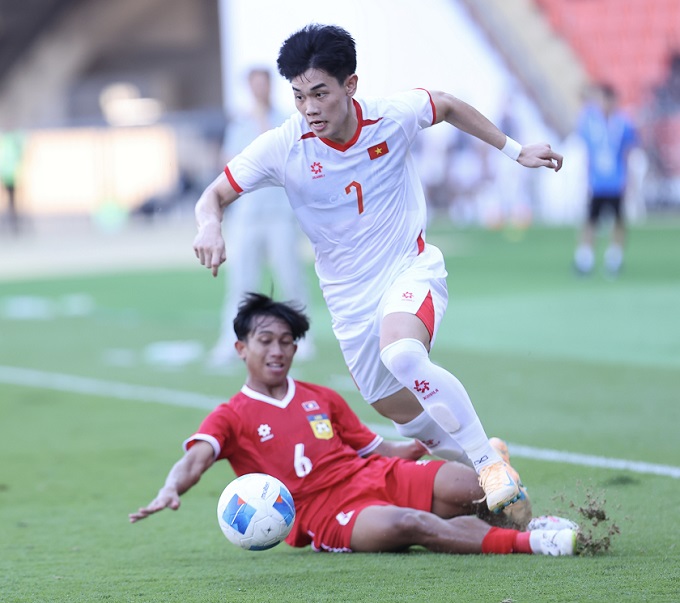 Nguyễn Đình Bắc chơi nổi bật, góp phần giúp U22 Việt Nam giành HCV SEA Games 33 - Ảnh: Đức Cường