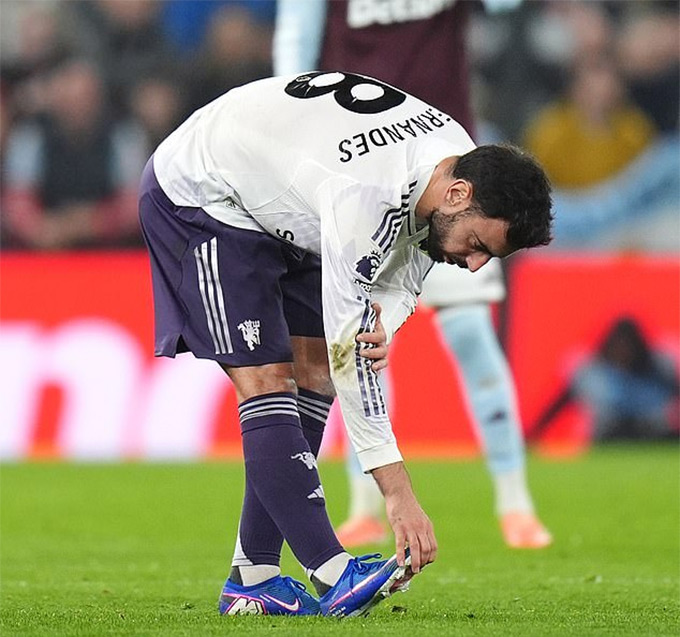 Sự vắng mặt của Bruno Fernandes sẽ ảnh hưởng rất lớn tới hàng tiền vệ của MU