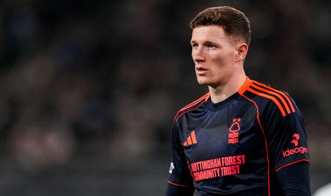 MU đang rất quan tâm đến Elliot Anderson