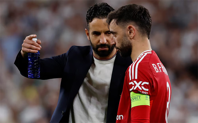 HLV Ruben Amorim đang đau đầu vì hao hụt quân số