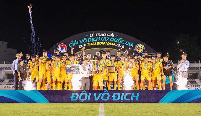 VCK U17 Quốc gia - cúp Thái Sơn Nam 2025 là 1 trong những giải đầu ngoài chuyên nghiệp được tổ chức quy cũ