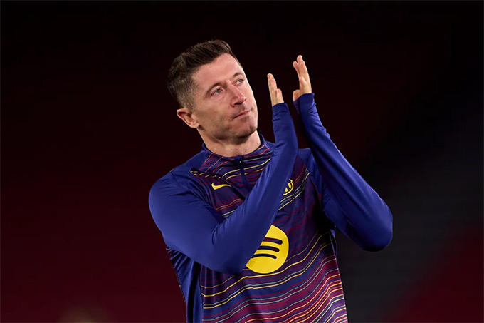 Lewandowski chưa xác định tương lai của mình