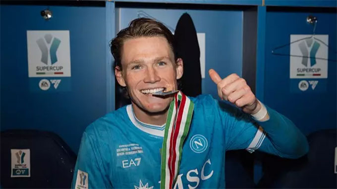  McTominay đang muốn rời Napoli để tránh phiền phức