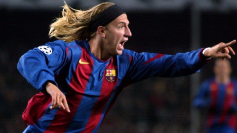 Simone Inzaghi celebrating with his Inter Milan players after beating Barcelona.