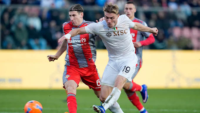 Hojlund có trận đấu hay trước Cremonense