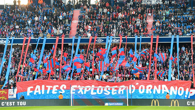 NHM Caen phản đối BLĐ đội bóng sau những cú trượt dài vài năm qua