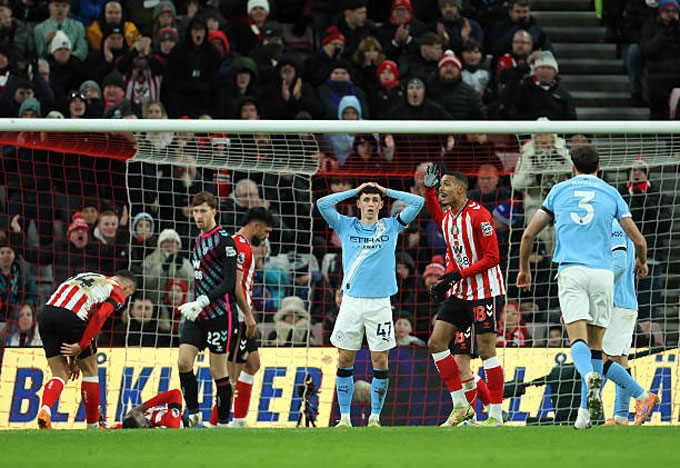 Man City bị Sunderland cầm hòa 0-0 ở trận đấu đầu tiên của năm 2026