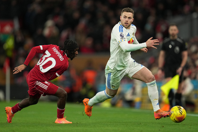 Frimpong là điểm sáng hiếm hoi của Liverpool ở trận hòa 0-0 trước Leeds