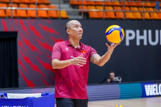 HLV Nguyễn Tuấn Kiệt gia nhập CLB Hà Nội Tasco