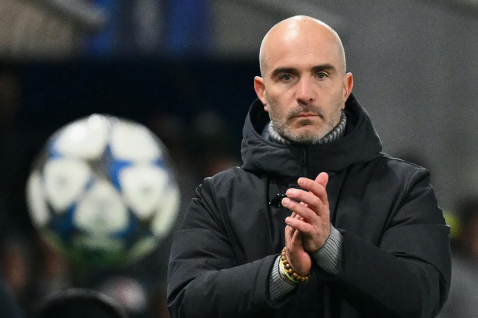 Maresca thiếu "tập trung" vào công việc tại Chelsea