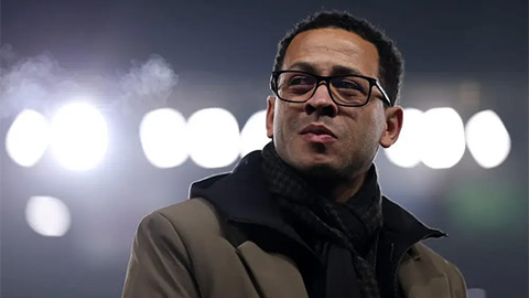 Simone Inzaghi celebrating with his Inter Milan players after beating Barcelona.