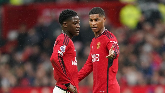 Rashford và Mainoo nói gì sau khi Amorim mất việc?