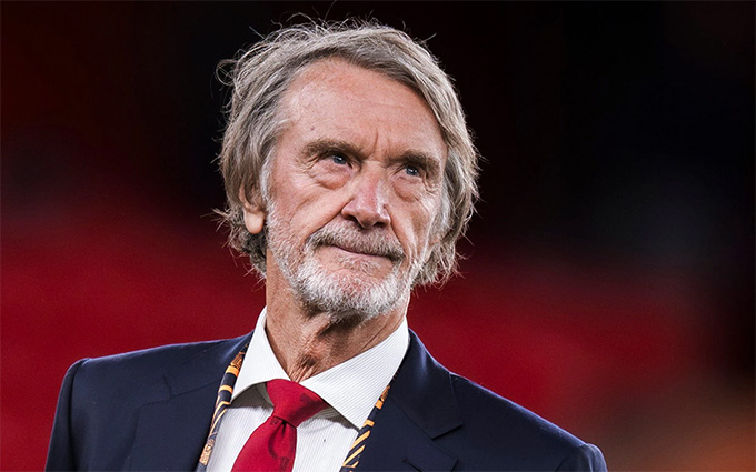 "Gã họ Hứa" Ratcliffe là tội đồ của MU