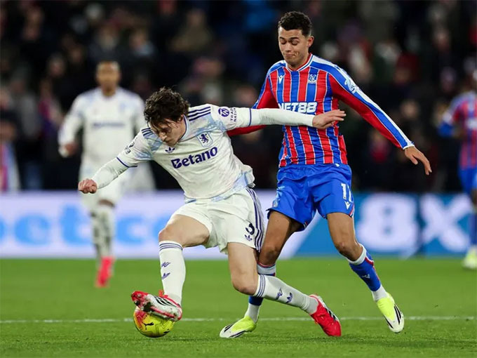 Lindelof có tỷ lệ chuyền bóng thành công 100% ở trận Aston Villa hòa Crystal Palace 0-0