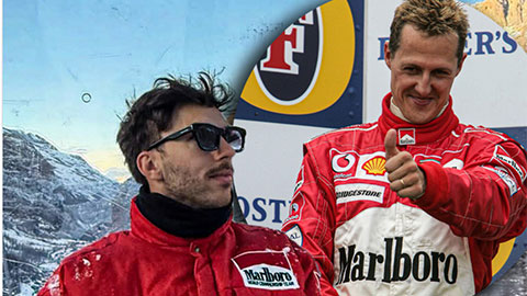 Simone Inzaghi celebrating with his Inter Milan players after beating Barcelona.