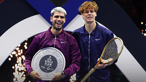 Sinner - Alcaraz mải mê 'cày tiền', coi chừng mất cả chì lẫn chài ở Australian Open 2026