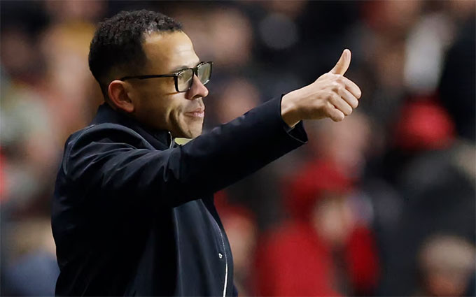 HLV Rosenior ca ngợi màn thể hiện của các học trò