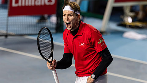 Alexander Bublik đánh bại Lorenzo Musetti để giành danh hiệu thứ 9