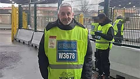 Nhân viên bảo vệ chết cóng trước thềm Thế vận hội mùa Đông