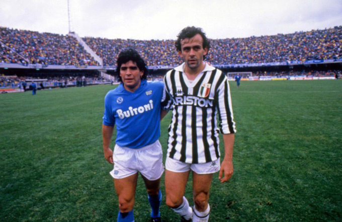 Maradona và Platini thời còn khoác áo Napoli và Juventus