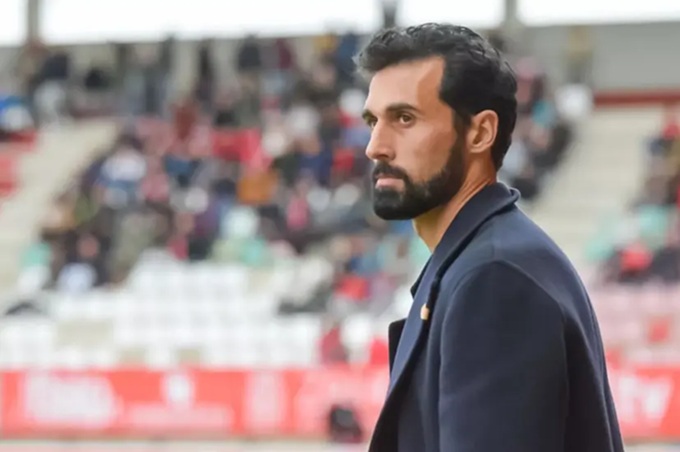 Alvaro Arbeloa sẽ tạm thời dẫn dắt Real Madrid