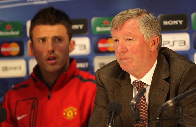 Carrick vừa sợ vừa kính trọng Sir Alex