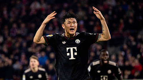 Sao mai 17 tuổi giúp Bayern Munich thắng ngược, Inter xây chắc ngôi đầu bảng