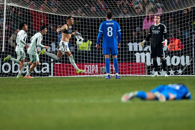 Thay vì sang Thái Lan khoác áo Buriram United, Jefte ở lại Albacete để tạo ra khoảnh khắc đẹp nhất sự nghiệp.