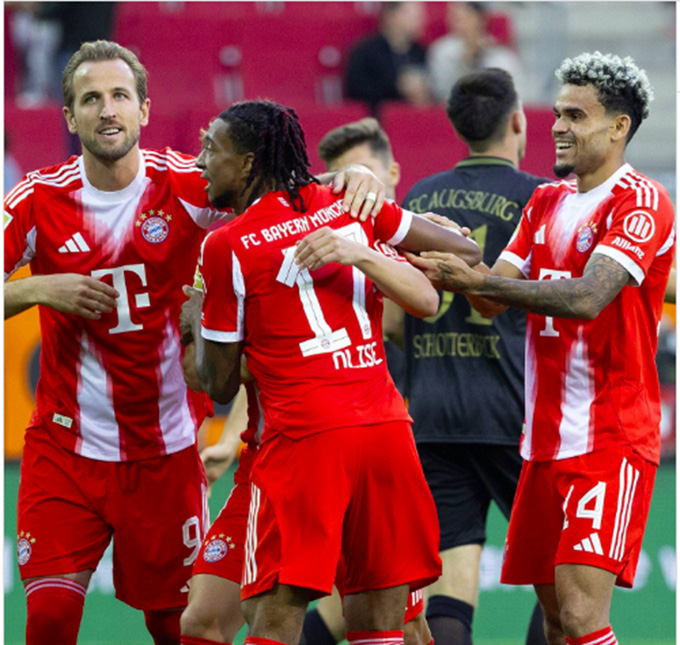 Cả ba cộng hưởng trên sân giúp Bayern bất khả chiến bại