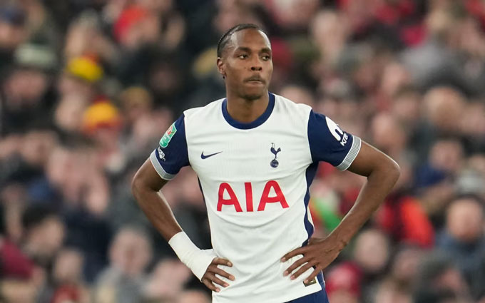 Tottenham lần thứ 2 'chơi đểu' Mathys Tel