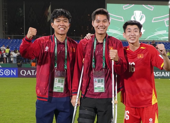 Hiểu Minh cùng các đồng đội U23 Việt Nam trong trận giành HCĐ U23 châu Á 2026. Ảnh: FBNV