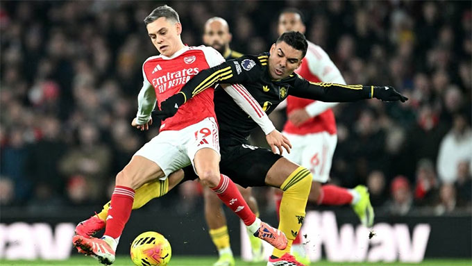 Arsenal mới 2 lần bị dẫn trên sân nhà ở Premier League mùa này