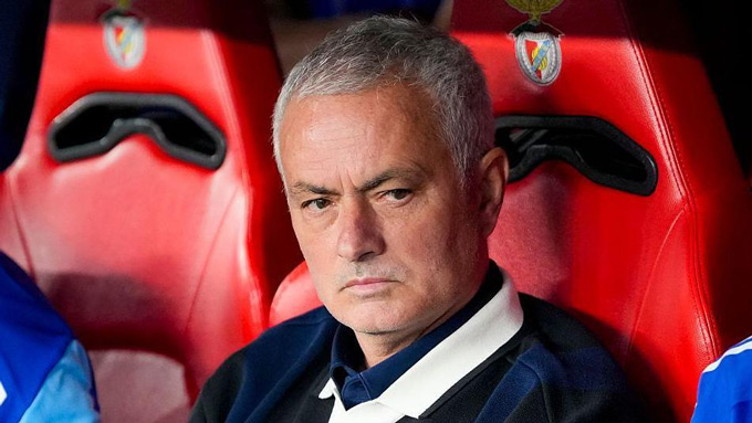 Vì sao Real Madrid luôn yêu mến Jose Mourinho?