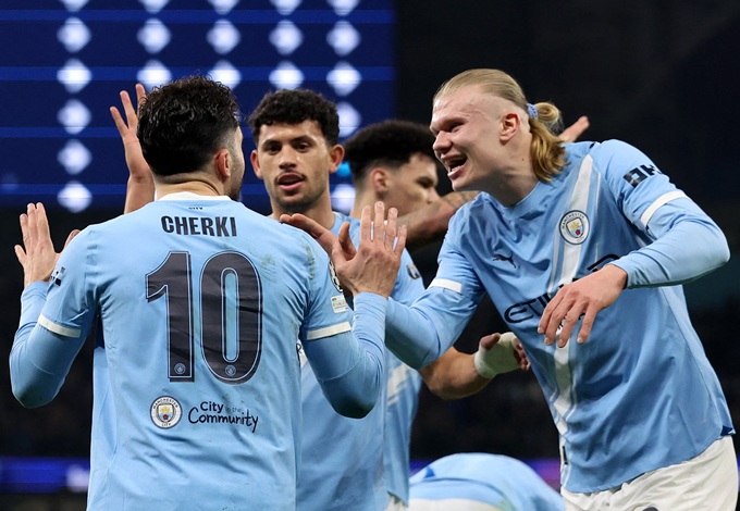 Man City đè bẹp Galatasaray (2-0) trên sân nhà
