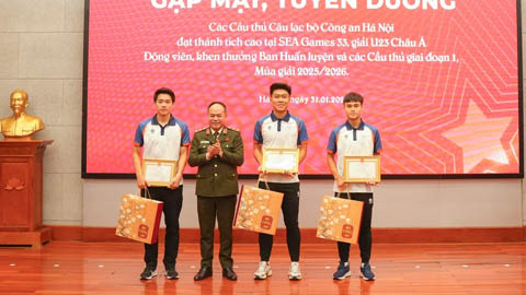 Đình Bắc, Lý Đức và Minh Phúc được CAHN tuyên dương sau VCK U23 châu Á 2026