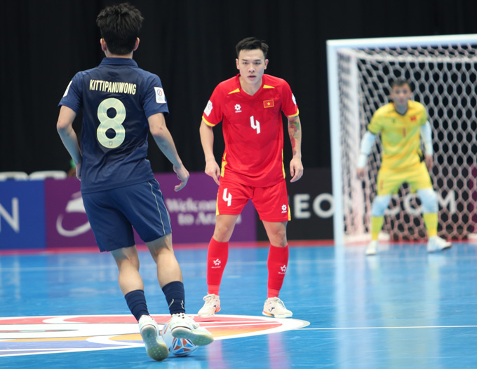 Thật tiếc Việt Nam đã thua sau một tình huống phản công của đối thủ. Ảnh - Phan Hồng